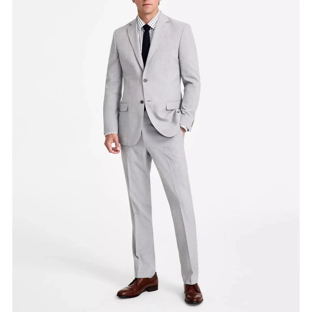 DKNY Mens Modern fit Nested 2-Pc Suit 44S/38W 30L Light Grey